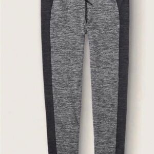Victoria Secret Pink Active  Leggings Women’s Medium Slim Fit